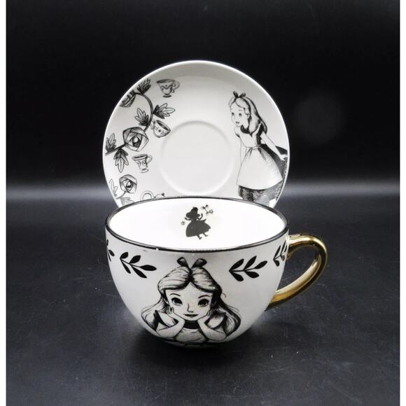 Disney ALICE IN WONDERLAND Teacup with Saucer 16oz Mug Black & Gold New - Picture 9 of 14